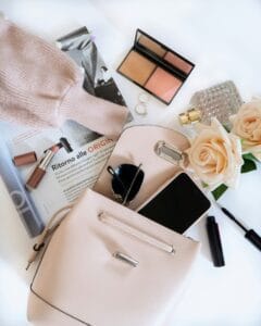 luxury lifestyle digital magazine for massive discounts At a Shopping Mall