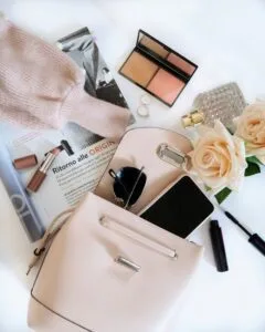 luxury lifestyle digital magazine for massive discounts At a Shopping Mall